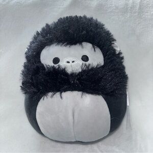 Squishmallow Aron the Black Gorilla 8” NWT
